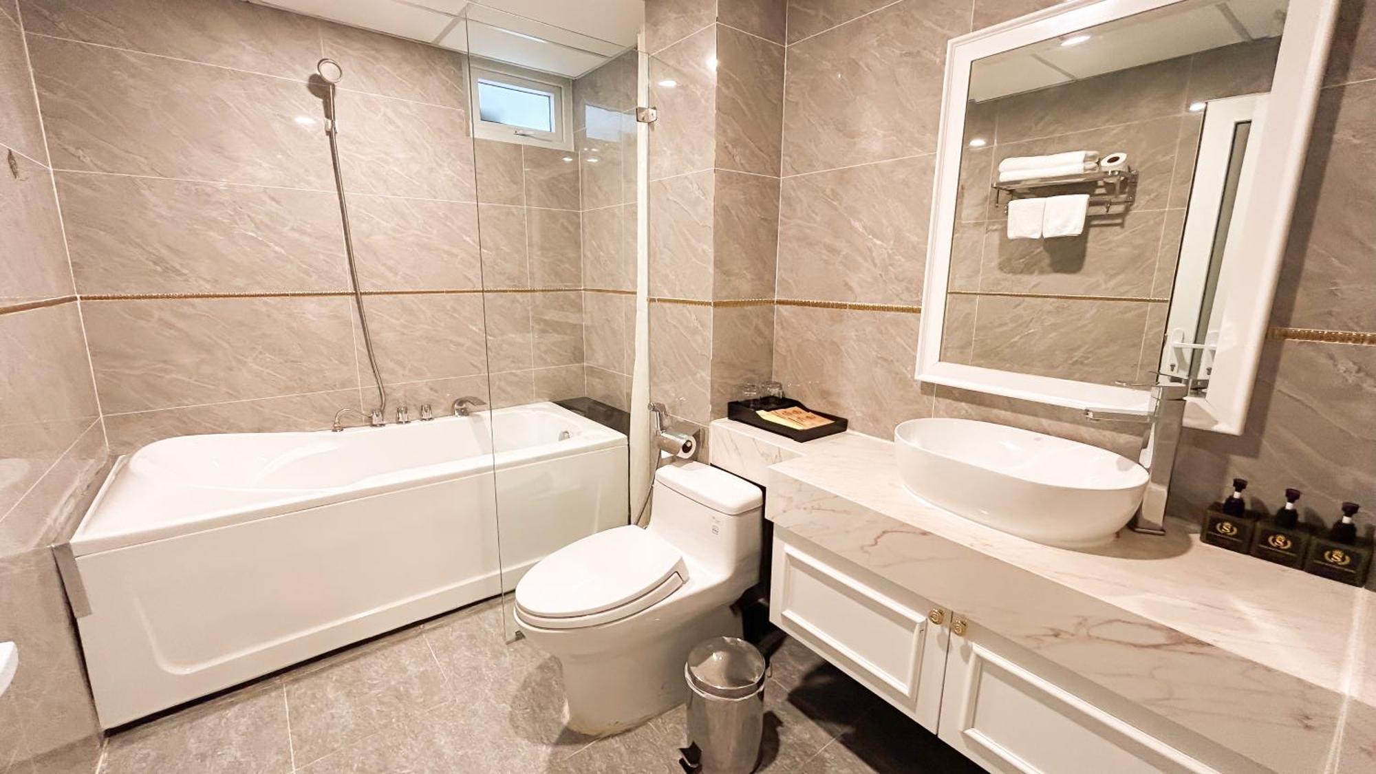 Hotel Elite Sofea Saigon And Ho Chi Minh City