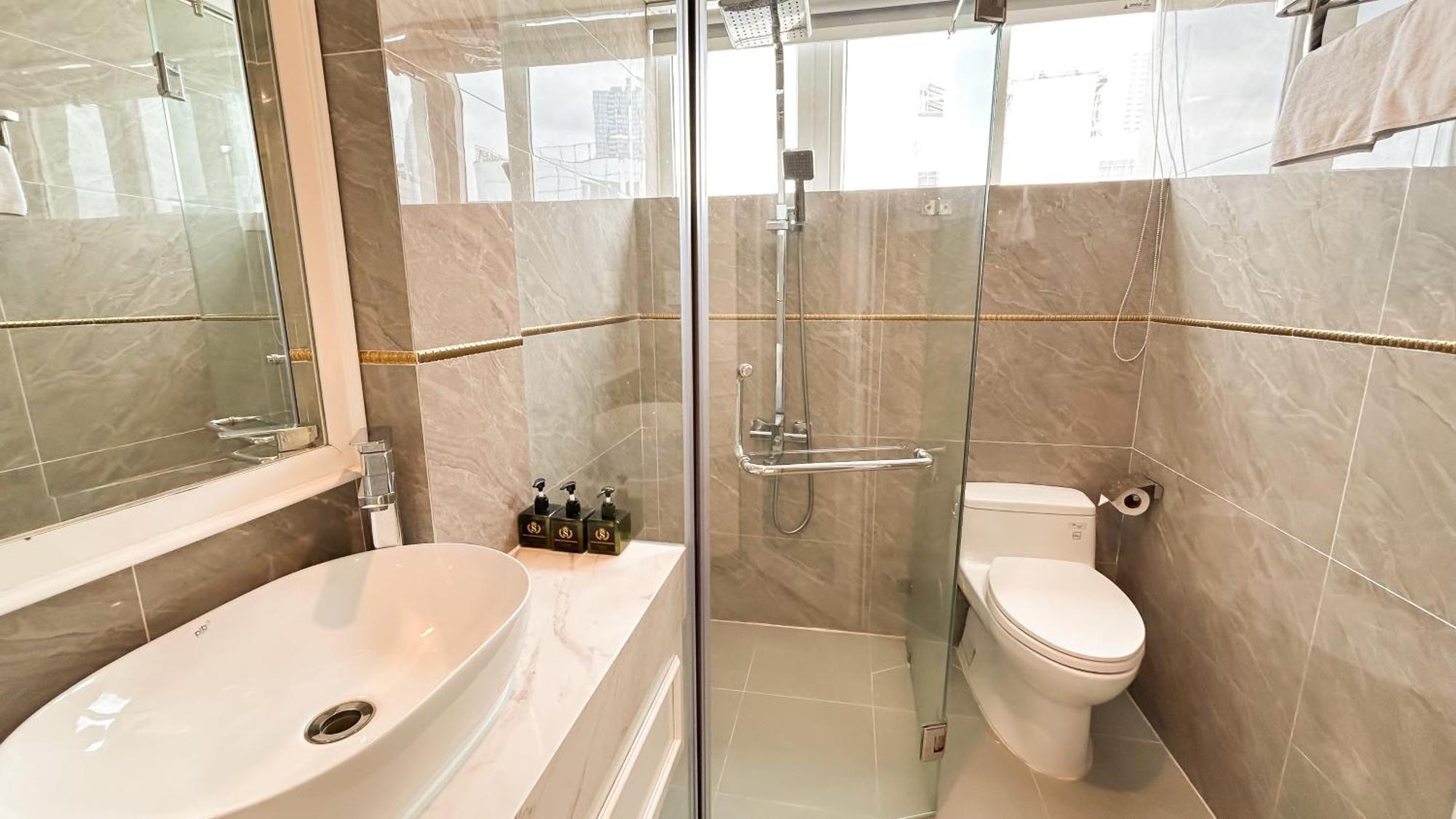 Hotel Elite Sofea Saigon And Ho Chi Minh City