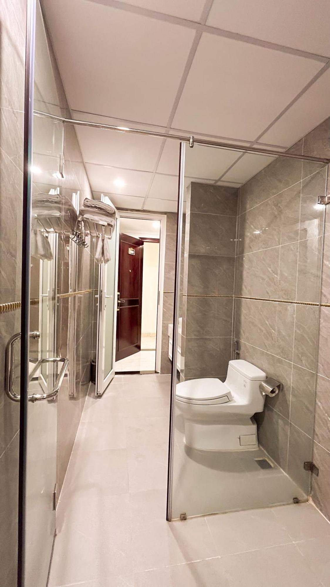 Hotel Elite Sofea Saigon And 4*